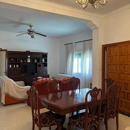 Casa Familiar Pueblo *