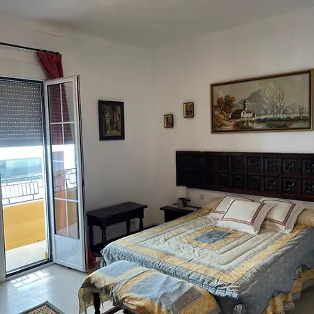 Casa Familiar Pueblo Holiday home *